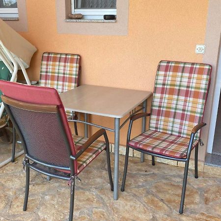 Apartments Villa Marija Горни Карин Екстериор снимка