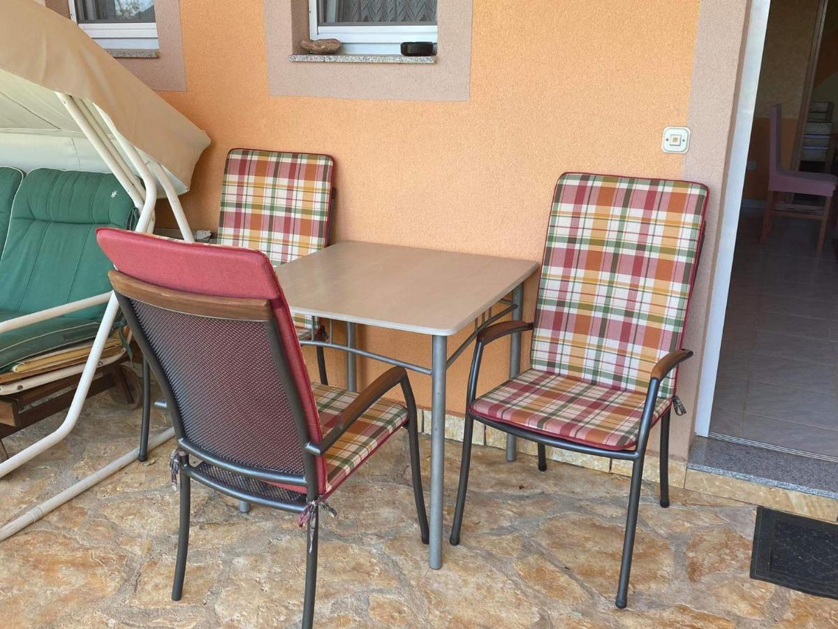 Apartments Villa Marija Горни Карин Екстериор снимка